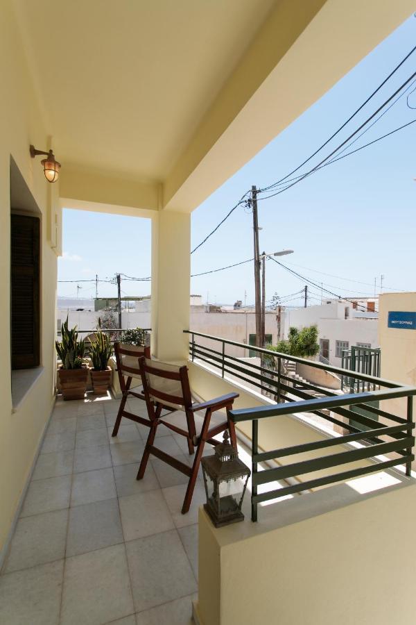 Naxos City Alma Libre Villas Chora מראה חיצוני תמונה